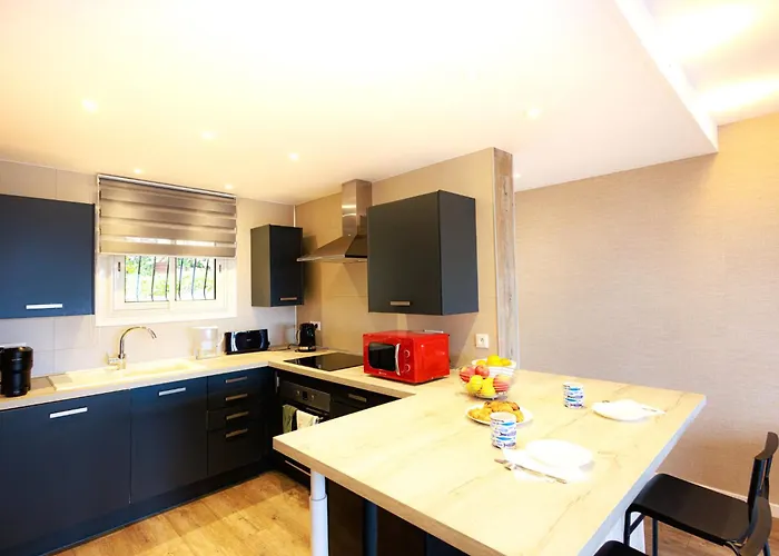 Sea Hills By Interhome