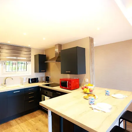 Sea Hills By Interhome